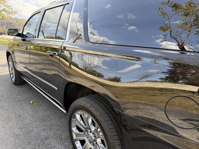 GMC Yukon XL Denali 4WD 2016
