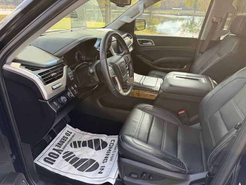 GMC Yukon XL Denali 4WD 2016