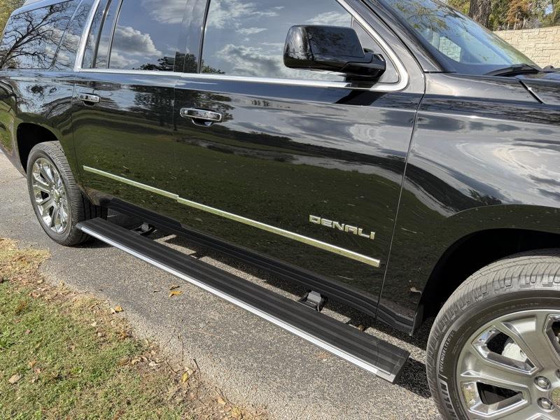 GMC Yukon XL Denali 4WD 2016
