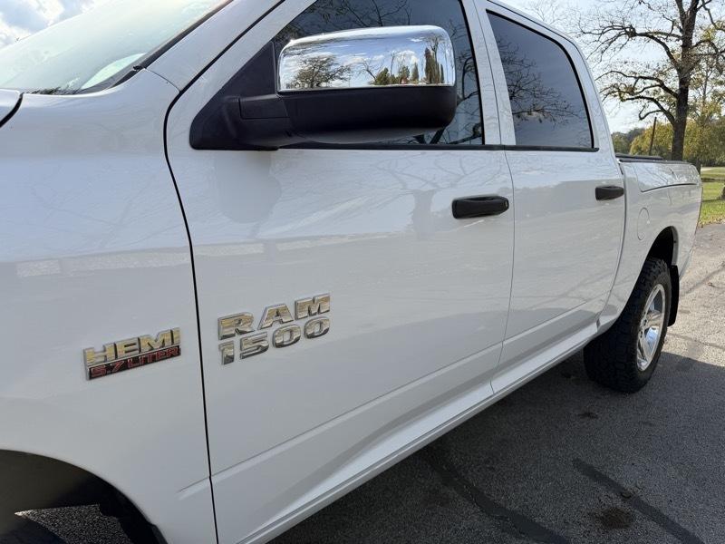 RAM 1500 Tradesman Crew Cab SWB 4WD 2014