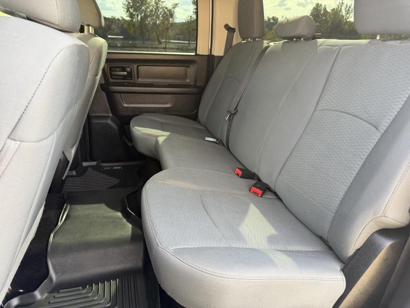 RAM 1500 Tradesman Crew Cab SWB 4WD 2014