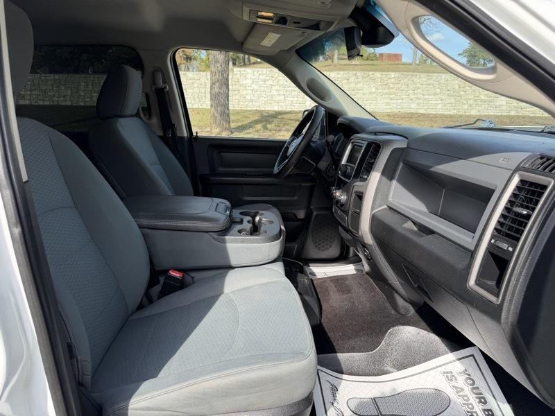RAM 1500 Tradesman Crew Cab SWB 4WD 2014
