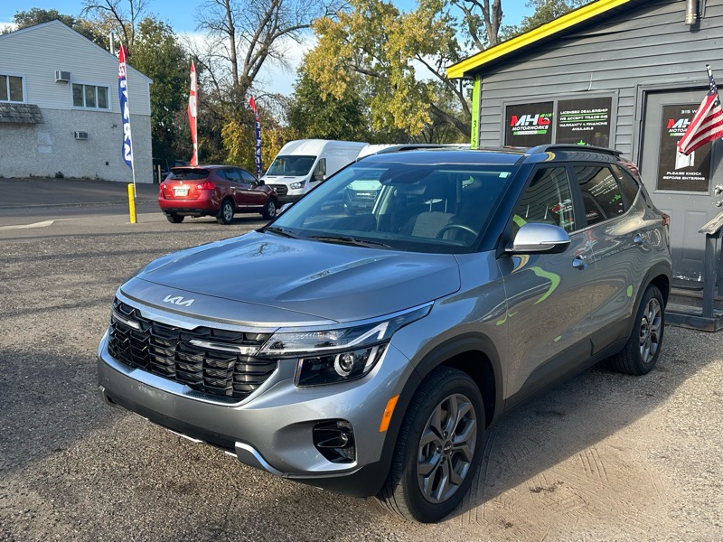 Kia Seltos S IVT AWD 2024 Kia Seltos S IVT AWD 2024