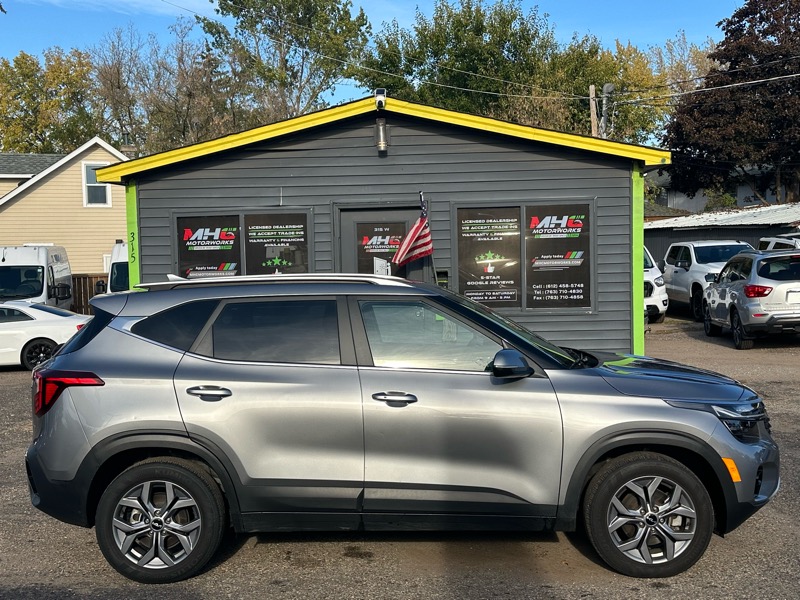 Kia Seltos S IVT AWD 2024 Kia Seltos S IVT AWD 2024