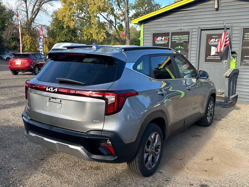 Kia Seltos S IVT AWD 2024 Kia Seltos S IVT AWD 2024