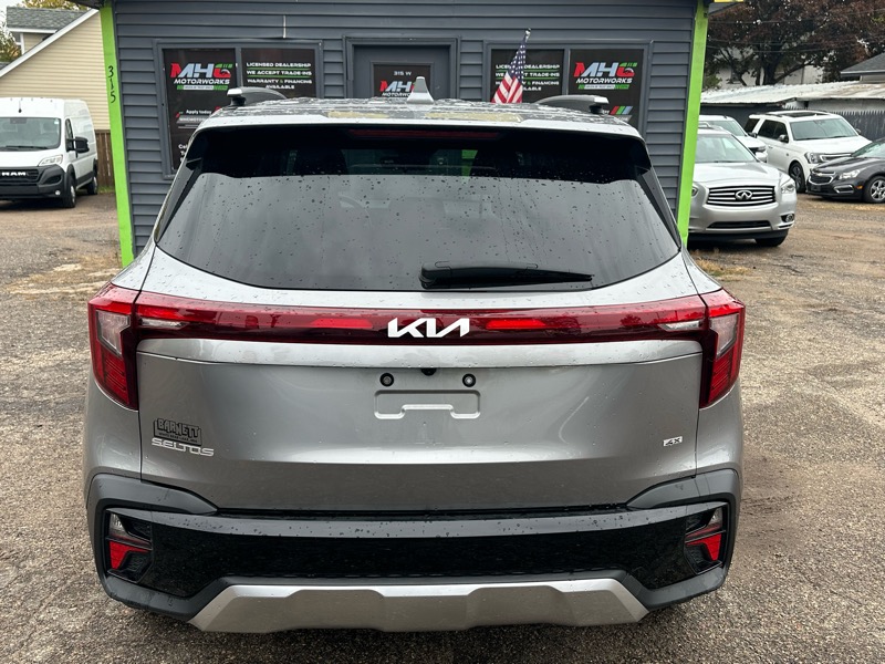 Kia Seltos S IVT AWD 2024 Kia Seltos S IVT AWD 2024