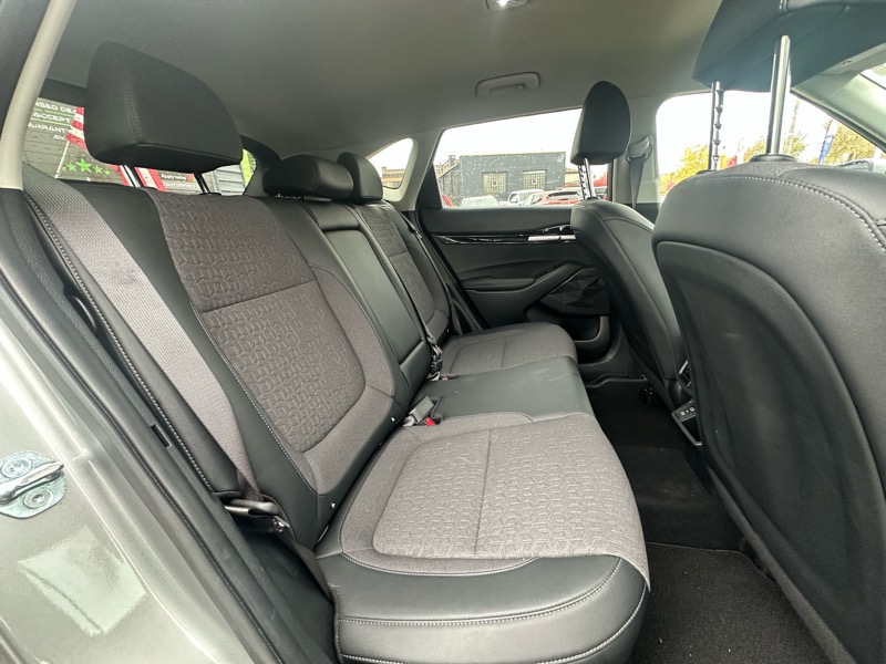 Kia Seltos S IVT AWD 2024 Kia Seltos S IVT AWD 2024