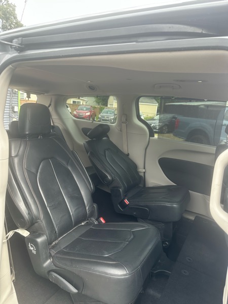 Chrysler Pacifica Touring L FWD 2020 Chrysler Pacifica Touring L FWD 2020