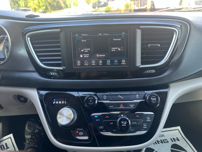 Chrysler Pacifica Touring L FWD 2020 Chrysler Pacifica Touring L FWD 2020