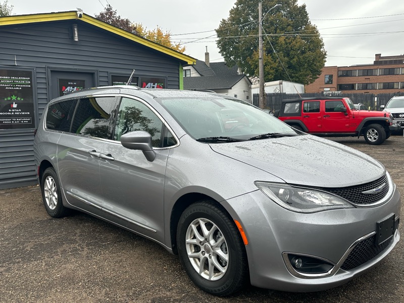 Chrysler Pacifica Touring L FWD 2020 Chrysler Pacifica Touring L FWD 2020