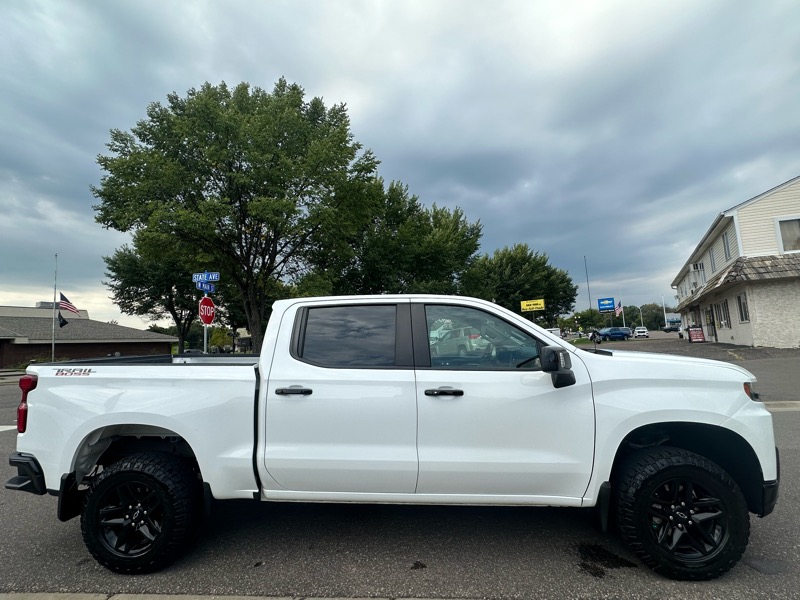 Chevrolet Silverado 1500 LTD 4WD Crew Cab 147" LT Trail Boss 2022 Chevrolet Silverado 1500 LTD 4WD Crew Cab 147" LT Trail Boss 2022