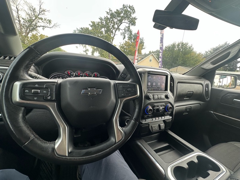 Chevrolet Silverado 1500 LTD 4WD Crew Cab 147" LT Trail Boss 2022 Chevrolet Silverado 1500 LTD 4WD Crew Cab 147" LT Trail Boss 2022