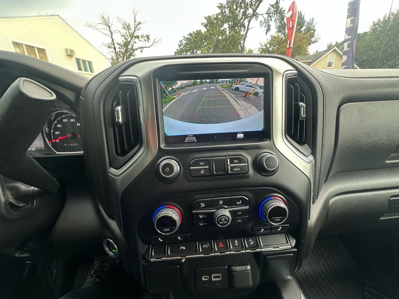 Chevrolet Silverado 1500 LTD 4WD Crew Cab 147" LT Trail Boss 2022 Chevrolet Silverado 1500 LTD 4WD Crew Cab 147" LT Trail Boss 2022