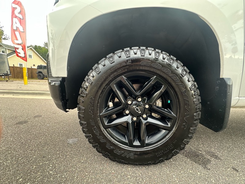 Chevrolet Silverado 1500 LTD 4WD Crew Cab 147" LT Trail Boss 2022 Chevrolet Silverado 1500 LTD 4WD Crew Cab 147" LT Trail Boss 2022