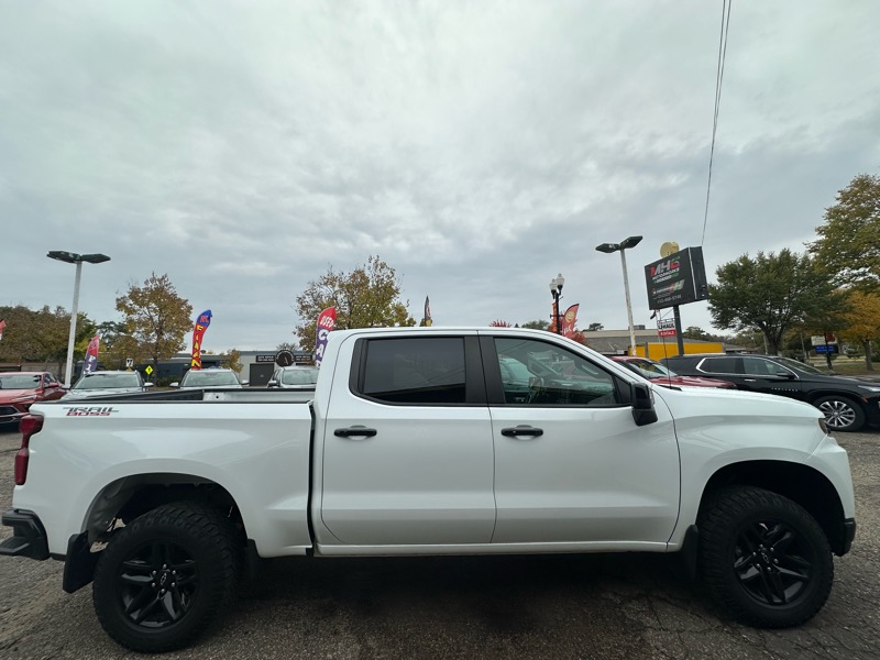 Chevrolet Silverado 1500 LTD 4WD Crew Cab 147" LT Trail Boss 2022 Chevrolet Silverado 1500 LTD 4WD Crew Cab 147" LT Trail Boss 2022