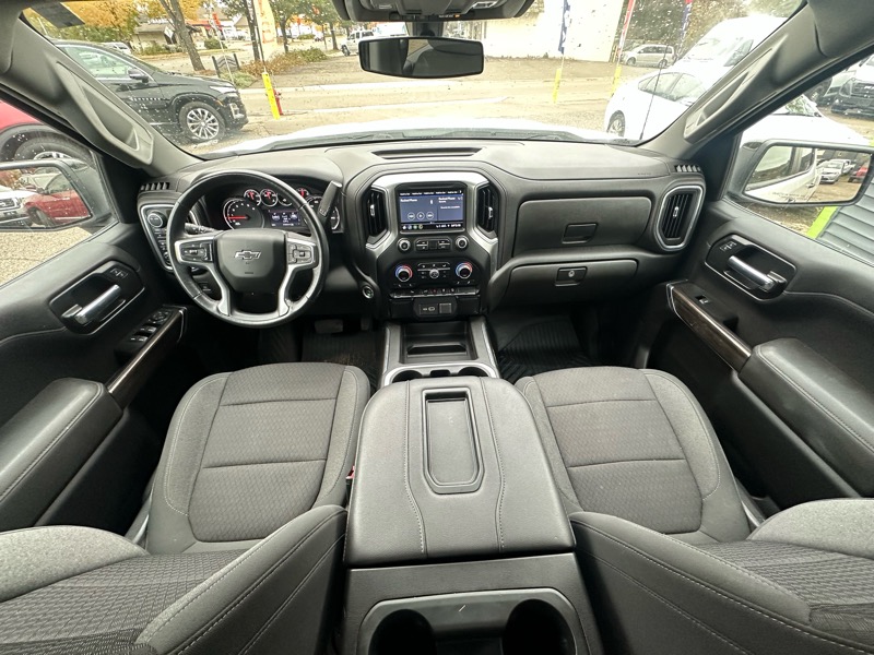 Chevrolet Silverado 1500 LTD 4WD Crew Cab 147" LT Trail Boss 2022 Chevrolet Silverado 1500 LTD 4WD Crew Cab 147" LT Trail Boss 2022