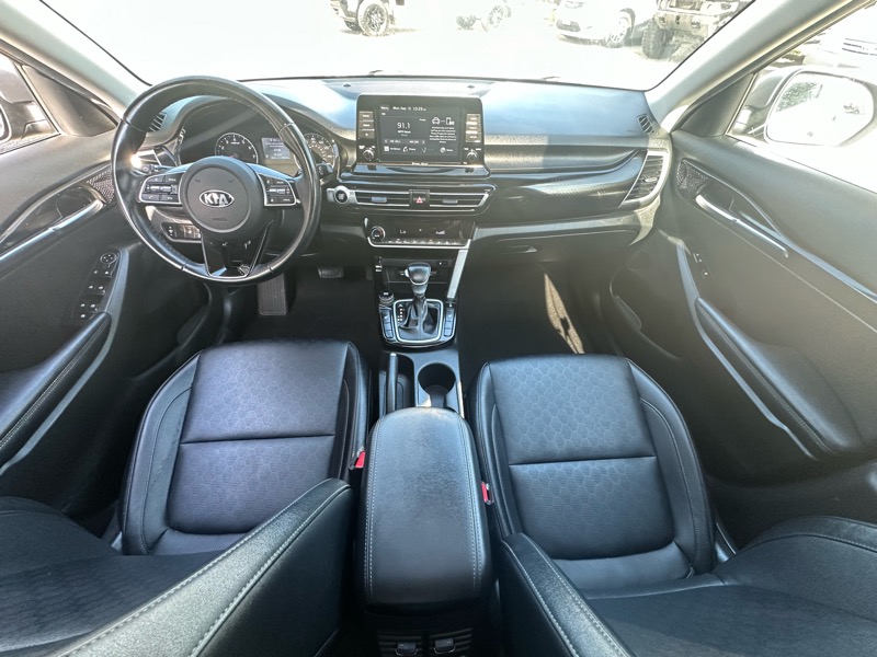 Kia Seltos EX IVT AWD 2021 Kia Seltos EX IVT AWD 2021