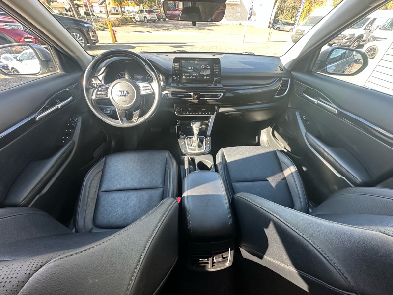 Kia Seltos EX IVT AWD 2021 Kia Seltos EX IVT AWD 2021