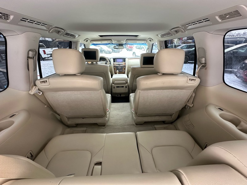 Infiniti QX56 4WD 4dr 7-passenger 2012