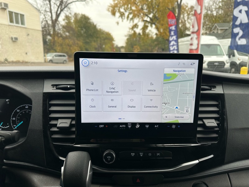 Ford Transit Passenger Wagon T-350 148" Low Roof XLT RWD 2025 Ford Transit Passenger Wagon T-350 148" Low Roof XLT RWD 2025