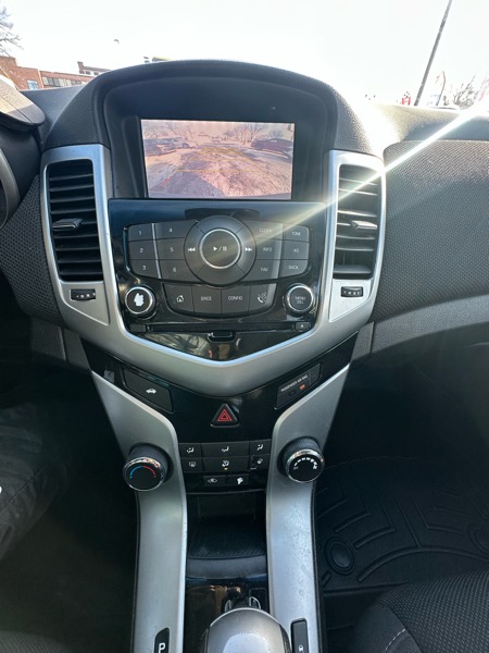 Chevrolet Cruze Limited 4dr Sdn Auto LT w/1LT 2016