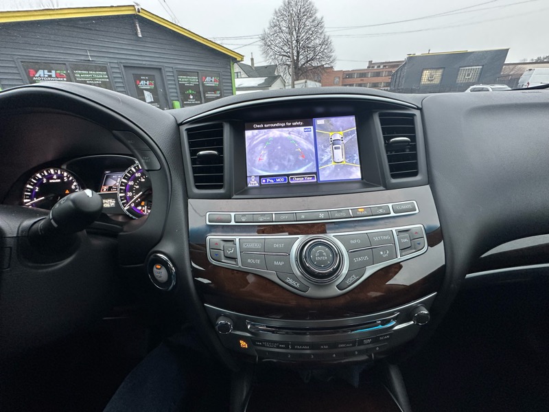 Infiniti JX35 AWD 4dr 2013