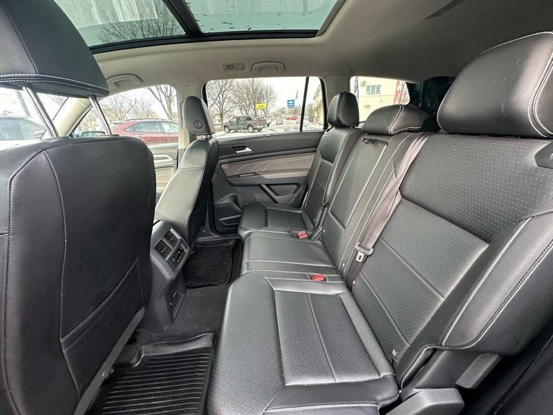 Volkswagen Atlas 3.6L V6 SE w/Technology 4MOTION 2022