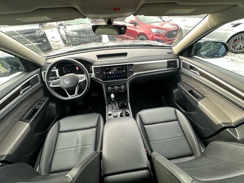 Volkswagen Atlas 3.6L V6 SE w/Technology 4MOTION 2022