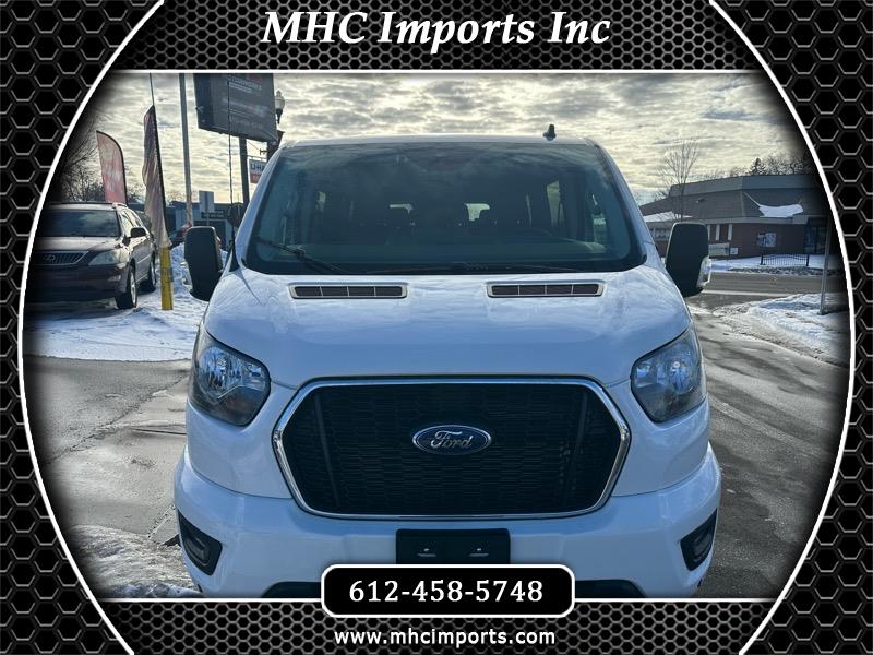 2025 Ford Transit Passenger Wagon T-350 148" Low Roof XLT RWD