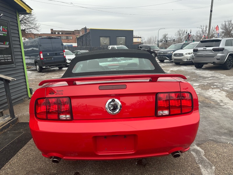 Ford Mustang 2dr Conv GT Deluxe 2007