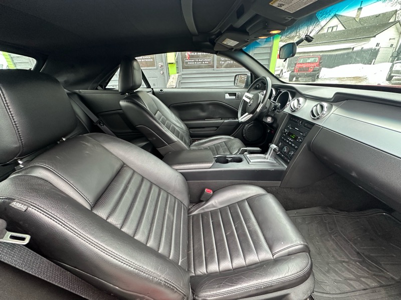 Ford Mustang 2dr Conv GT Deluxe 2007