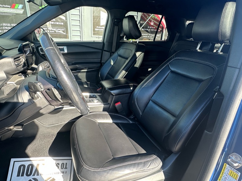 Ford Explorer XLT 4WD 2020