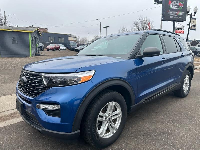 Ford Explorer XLT 4WD 2020