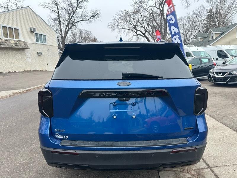 Ford Explorer XLT 4WD 2020