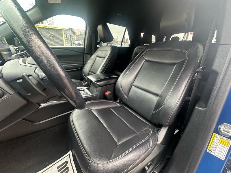 Ford Explorer XLT 4WD 2020