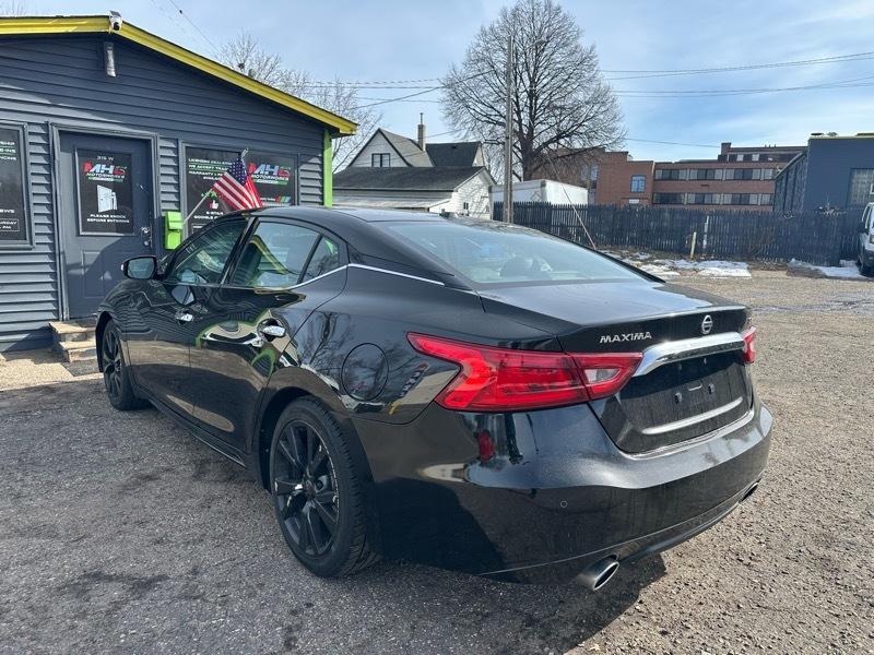 Nissan Maxima SV 3.5L 2018