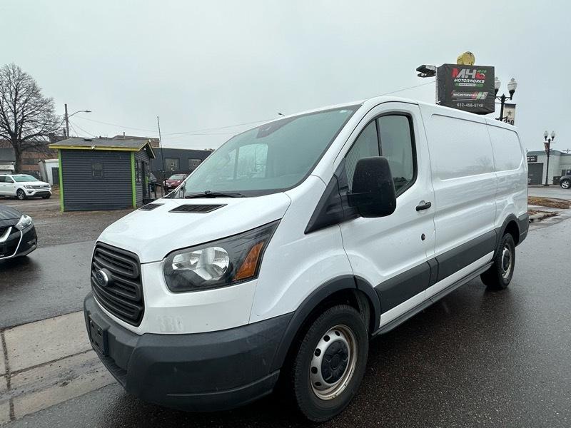 Ford Transit Van T-150 130" Low Rf 8600 GVWR Sliding RH Dr 2017