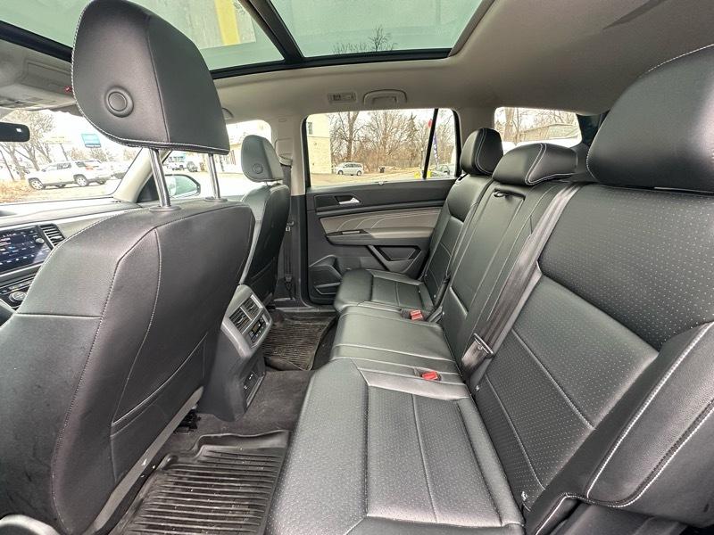 Volkswagen Atlas 3.6L V6 SE w/Technology 4MOTION 2022