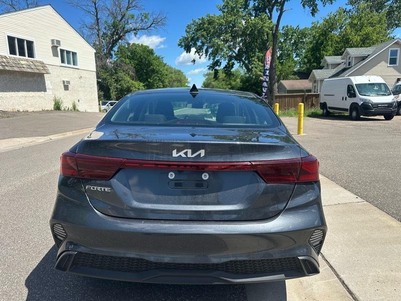 Kia Forte LXS IVT 2024