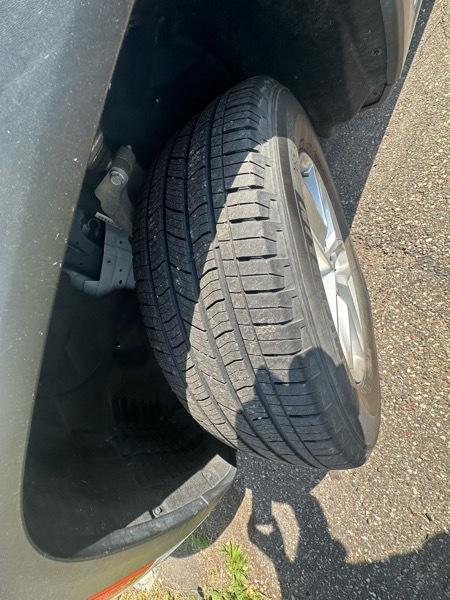 Jeep Grand Cherokee L Laredo 4x4 2023
