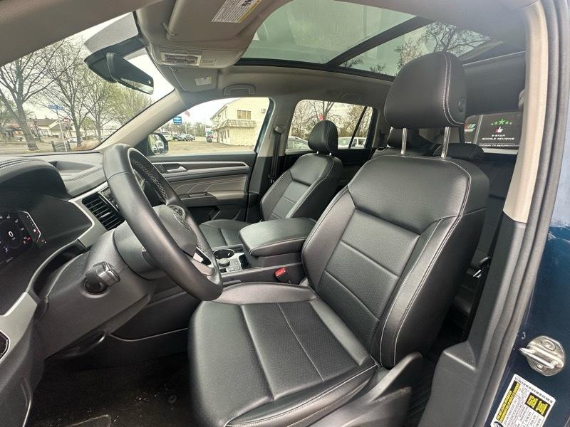 Volkswagen Atlas SE 4D SUV 4M w/Tech 2022