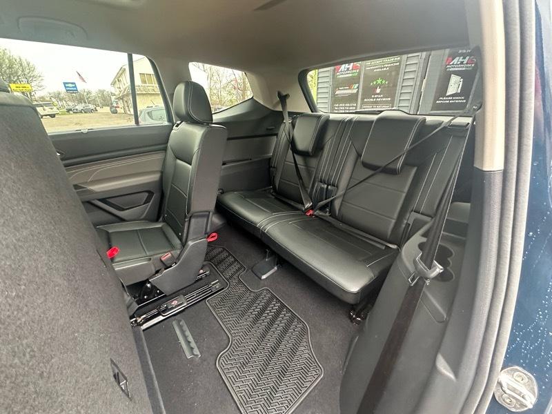 Volkswagen Atlas SE 4D SUV 4M w/Tech 2022