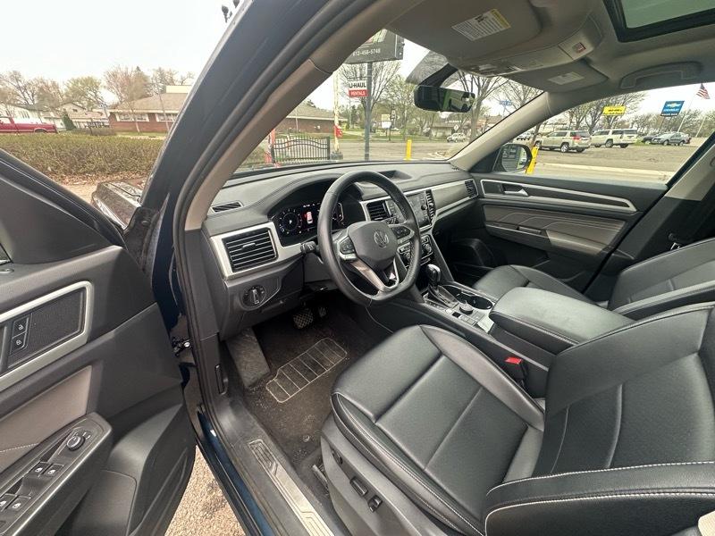 Volkswagen Atlas SE 4D SUV 4M w/Tech 2022