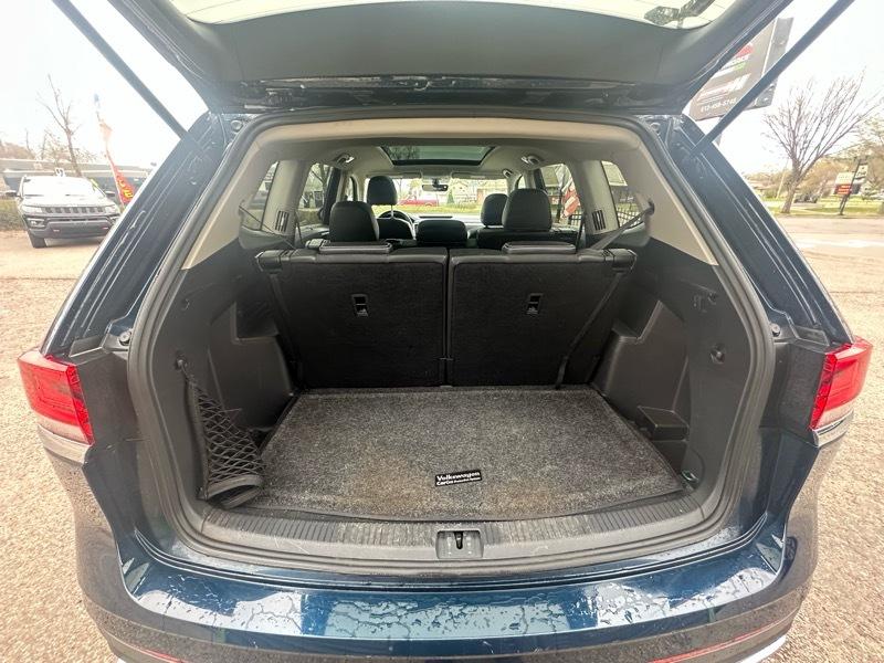 Volkswagen Atlas SE 4D SUV 4M w/Tech 2022