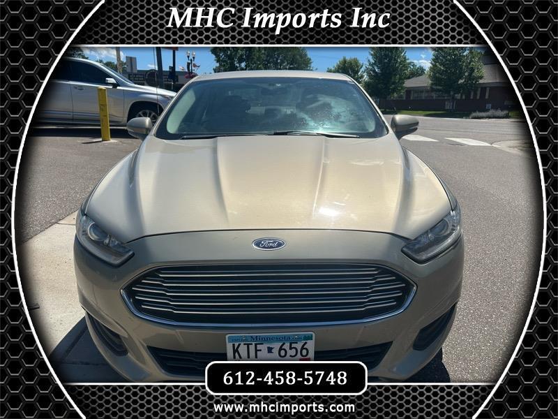 2015 Ford Fusion 4dr Sdn SE FWD