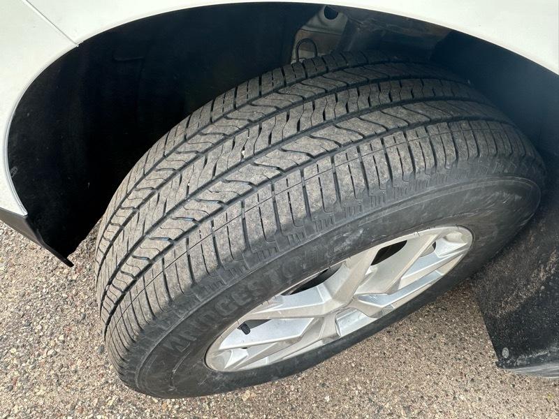 Chevrolet Equinox AWD 4dr LT w/1LT 2024