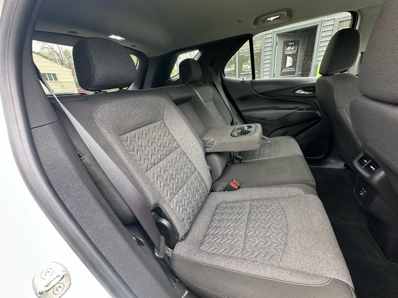 Chevrolet Equinox AWD 4dr LT w/1LT 2024
