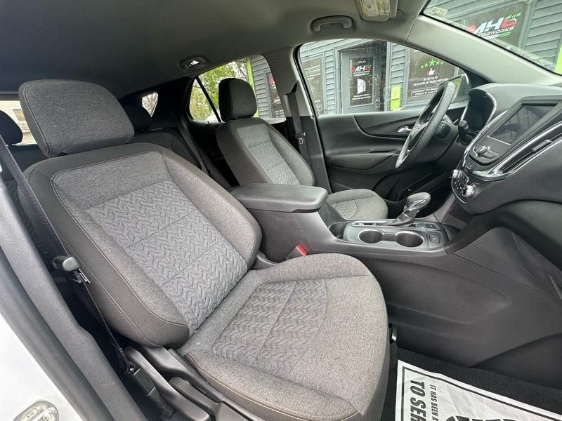 Chevrolet Equinox AWD 4dr LT w/1LT 2024