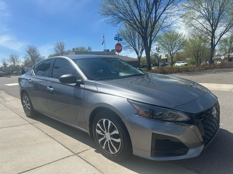 Nissan Altima 2.5 S Sedan 2024