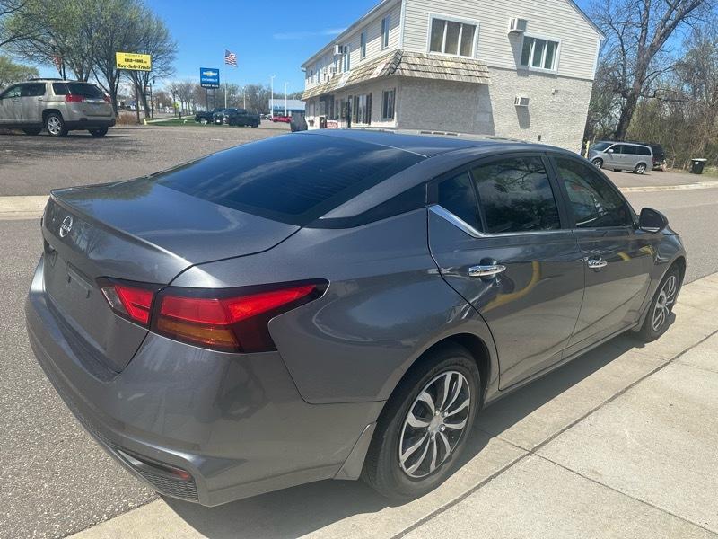 Nissan Altima 2.5 S Sedan 2024